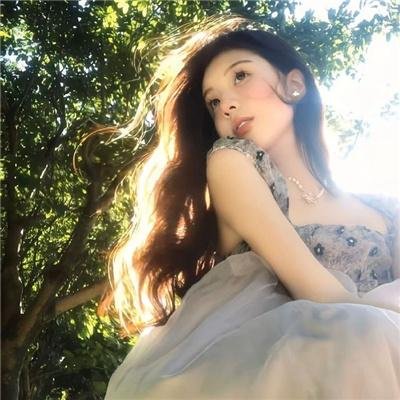 早上下班的女人